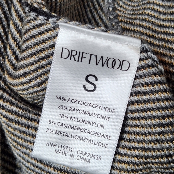 Driftwood Aztec Tribal Knit Poncho Cardigan - Picture 5 of 5